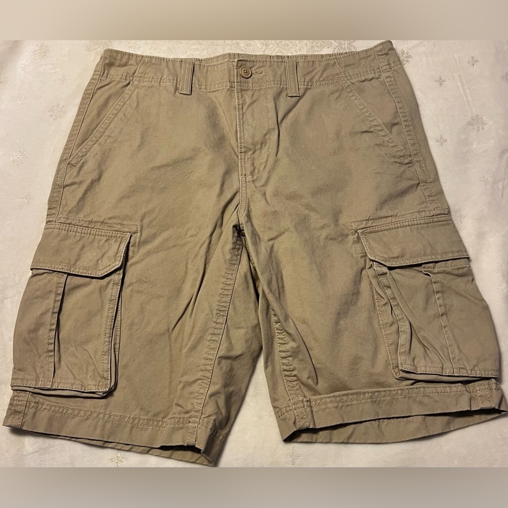 GUC Sonoma Tan Cargo Shorts Men’s size 34